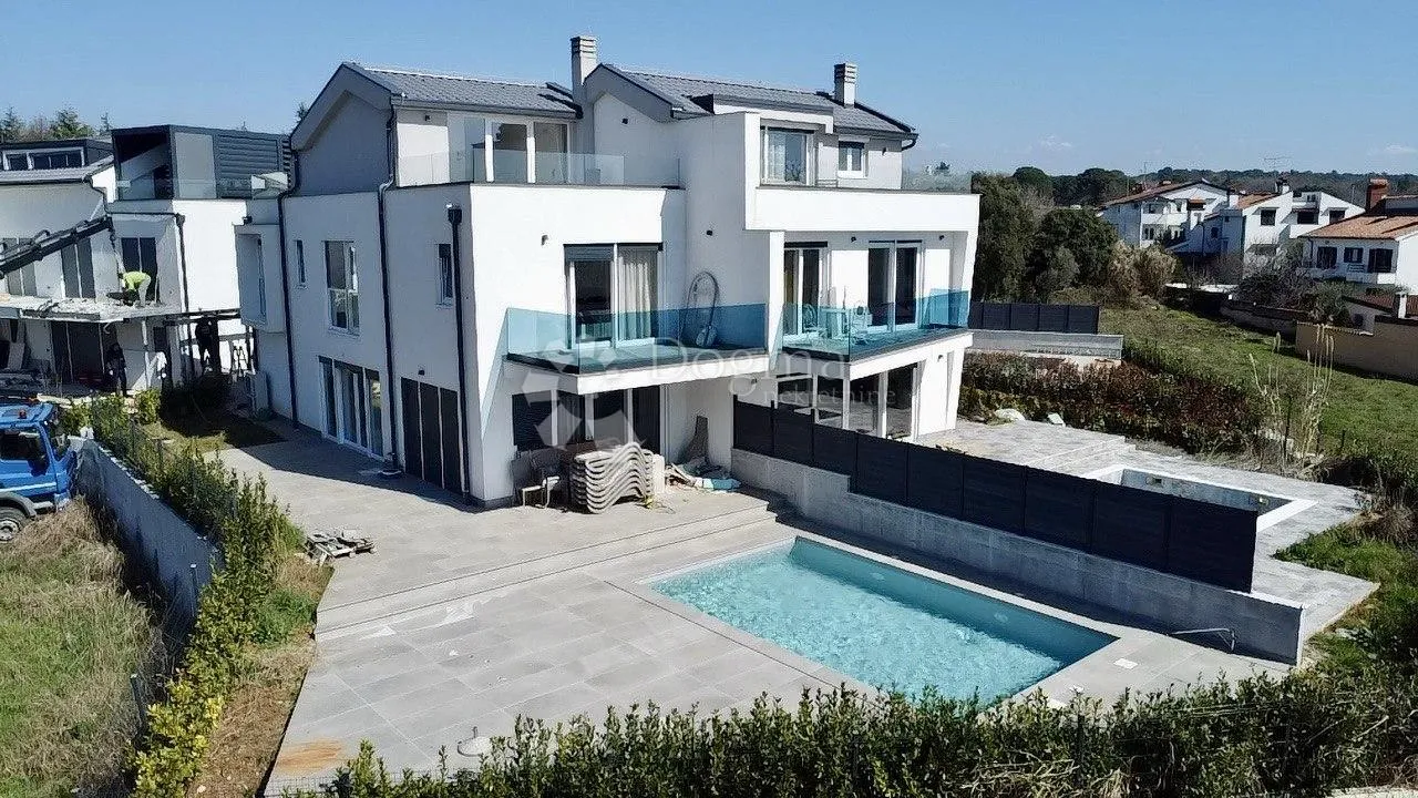 poreč, luksuzna oaza 80 metara od mora - slika 29