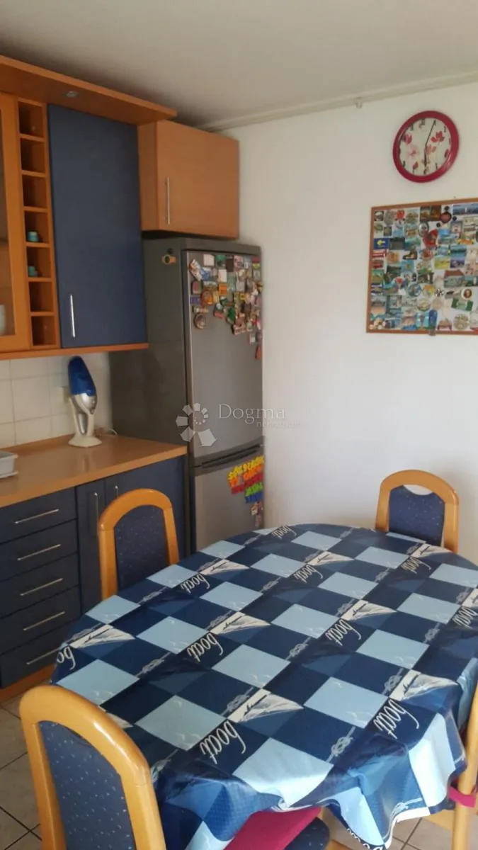 stan 84 m² s lođom i parkingom – malešnica - slika 3