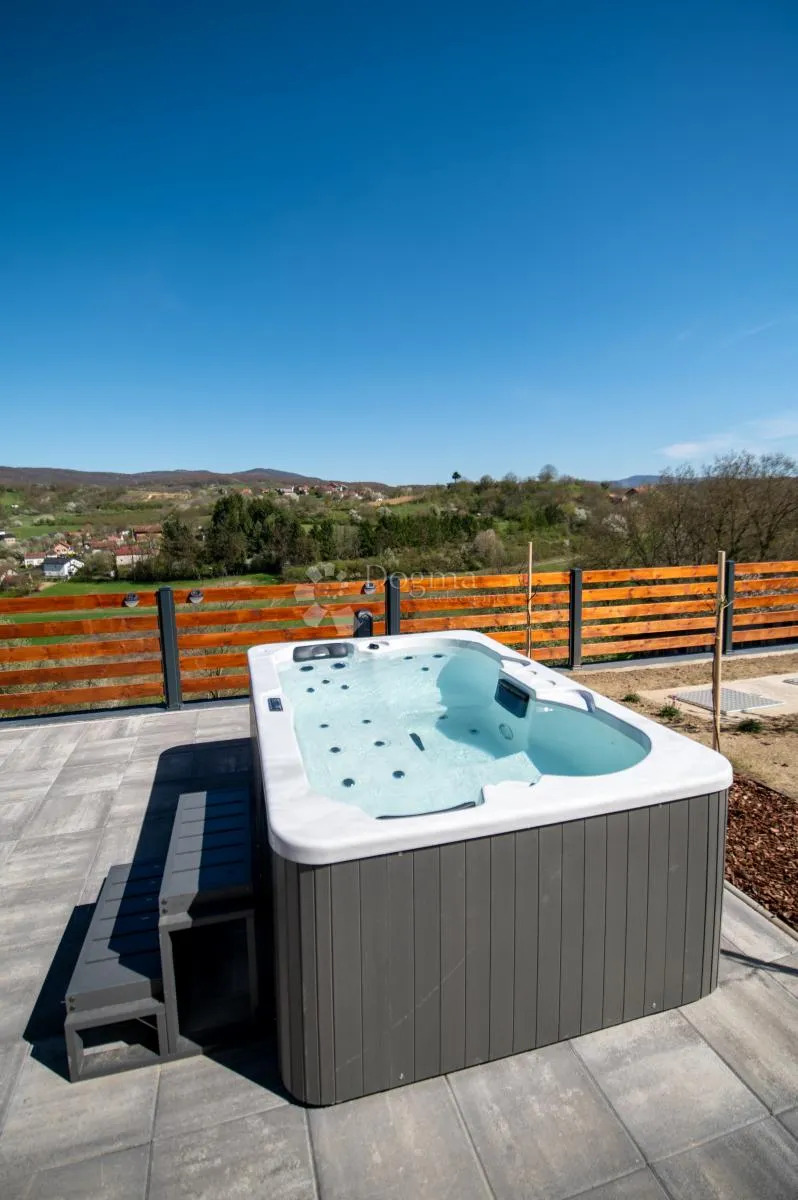 elegantno obnovljena kuća s pogledom – daruvar - slika 32