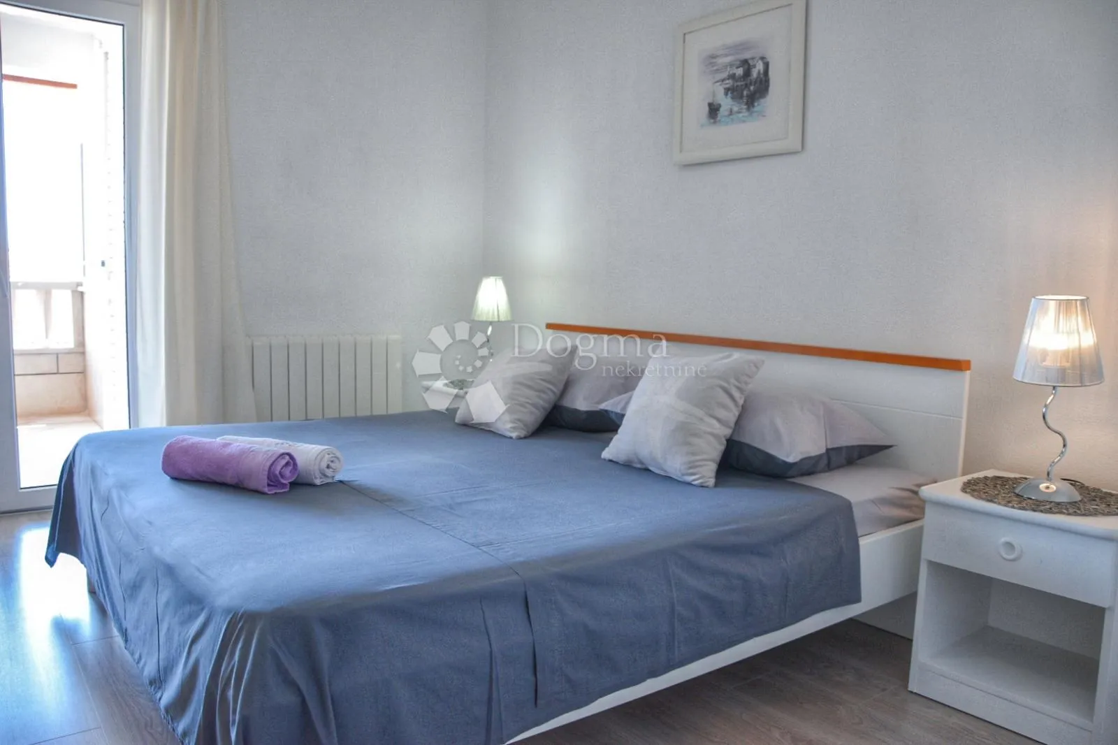 apartmanska kuća bol - slika 8