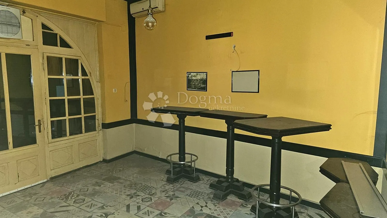 kuća sa poslovnim prostorom u centru pazina - slika 5