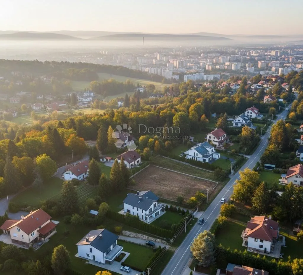 mikulići, investicijska prilika: 2.315 m² uz glavnu cestu - slika 1