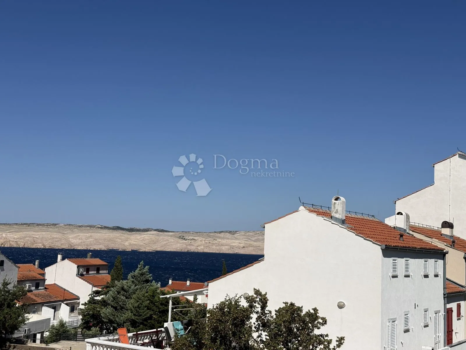 apartman dvoetažni stinica velika terasa pogled more - slika 27
