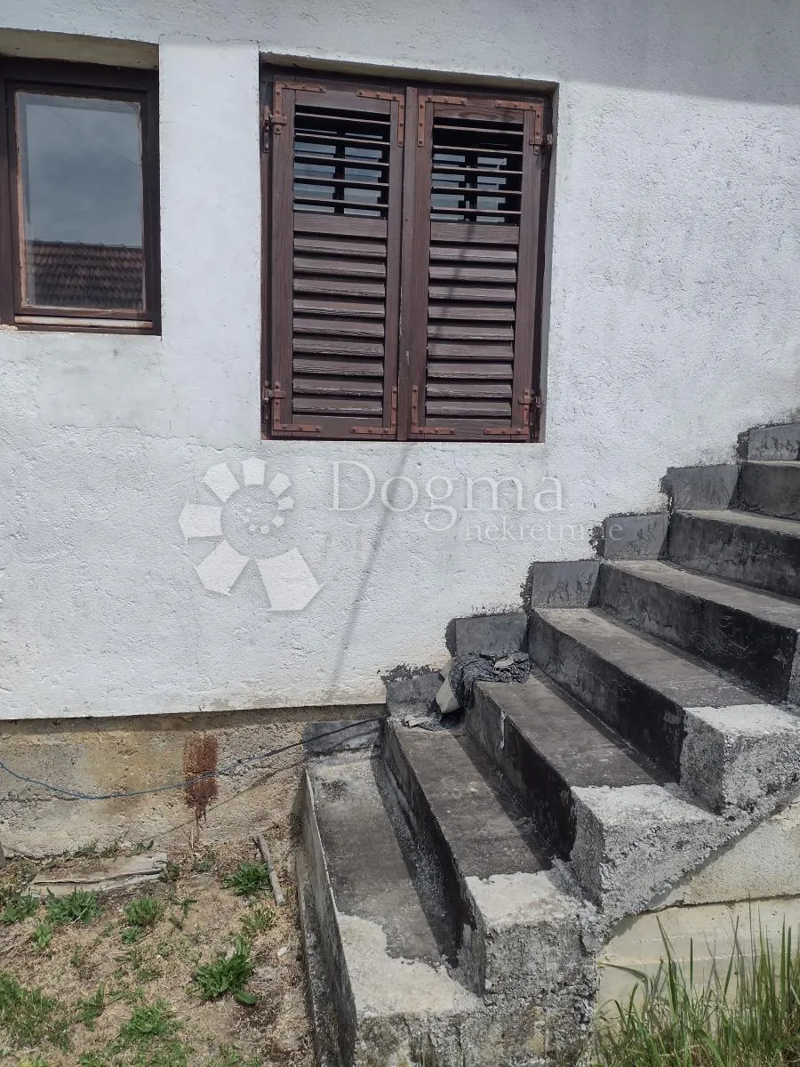 kuća s pogledom na petrovu goru i besplatnim vodovodom - slika 14
