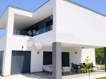 Vila sa bazenom i pogledom i pogledom na more - Malinska, Malinska-Dubašnica