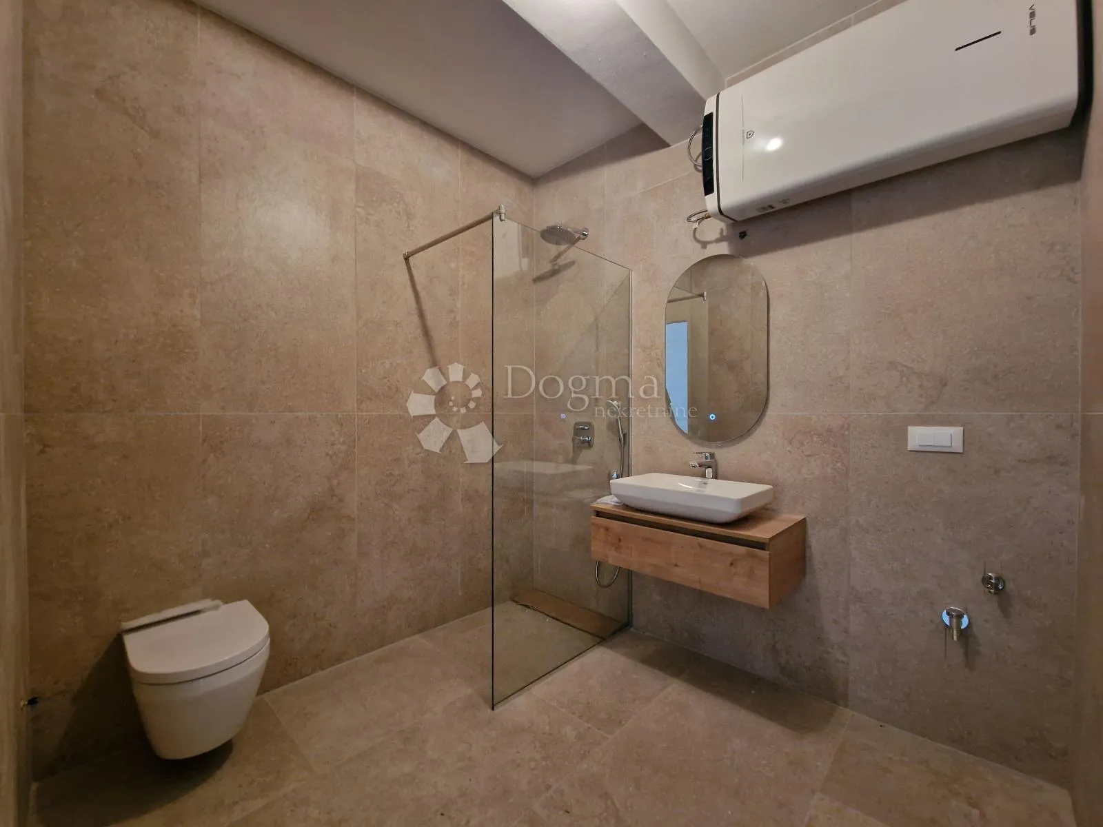 premium novogradnja, stan 66 m2 + dvorište - rovinj, okolica - slika 7