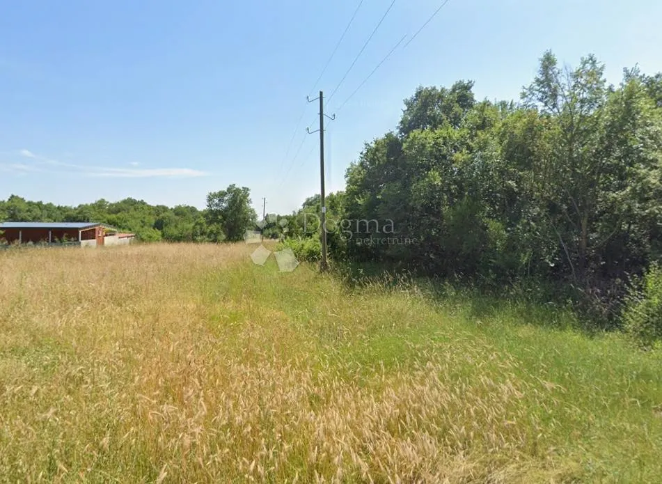 Loborika – 7.948 m² poljoprivredne elegancije s dugoročnom vrijednošću - Loborika, Marčana