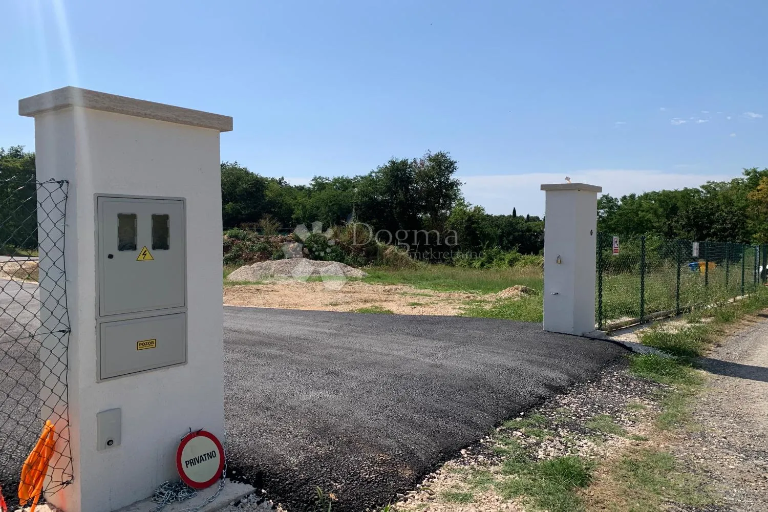 kanfanar – prekrasan kompleks zemljišta - slika 9
