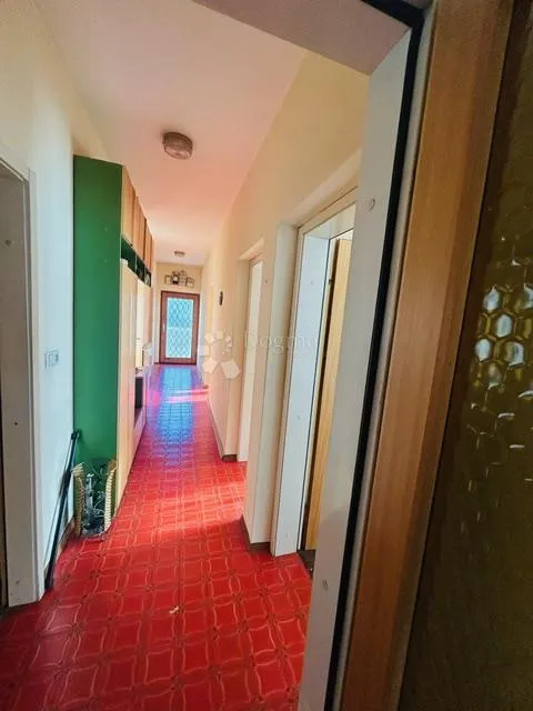 etaža na krimeji s pogledom na more - slika 12