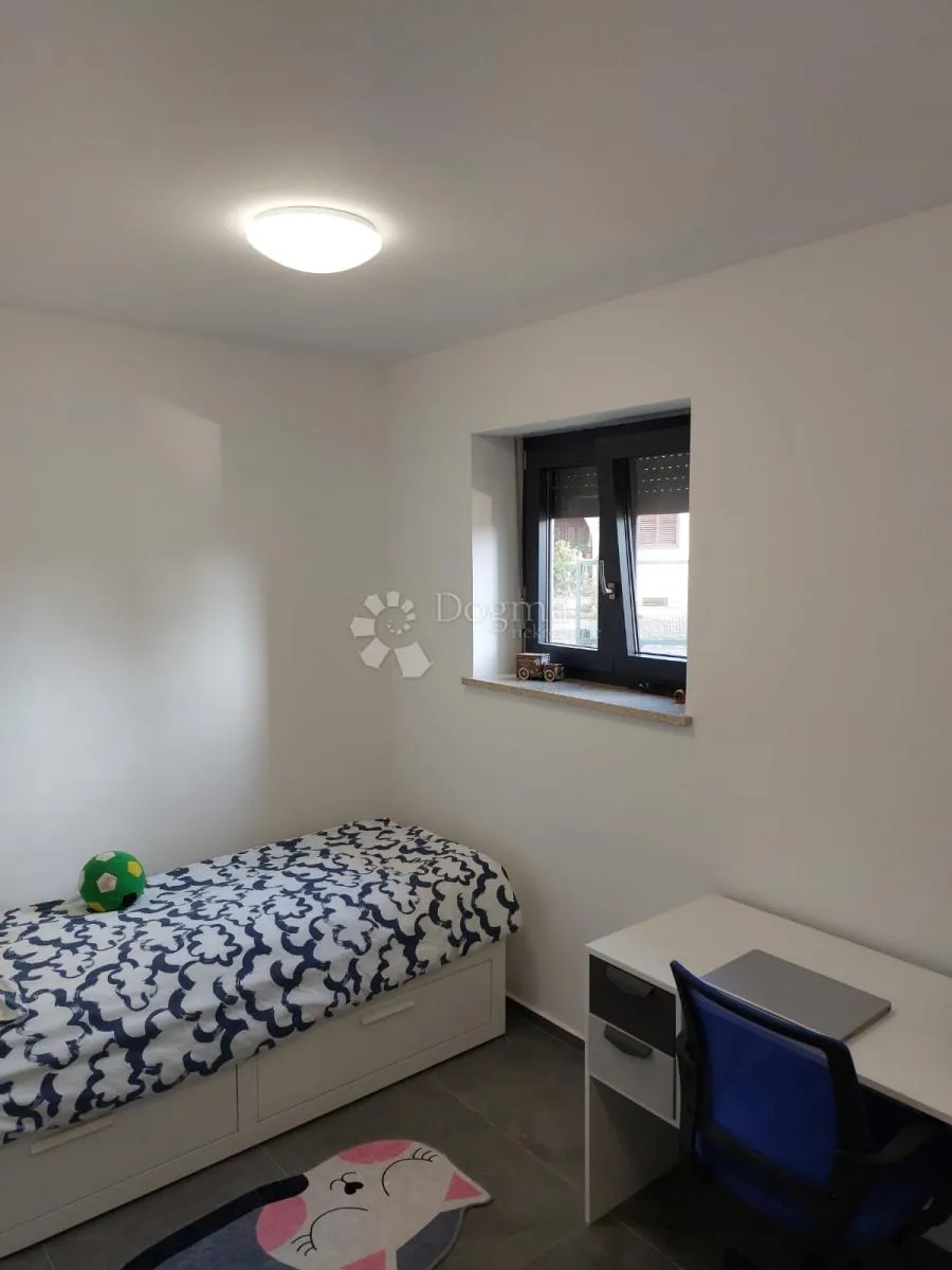 moderna novogradnja 500 m od mora! - slika 9