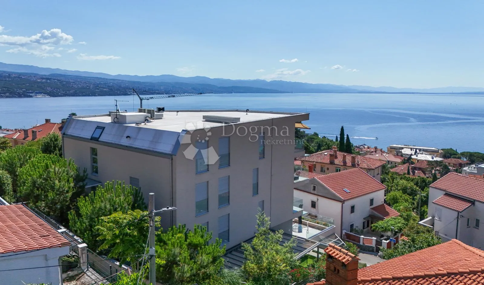 prodaja luksuznog stana u centru opatije, balkon, pogled - slika 23