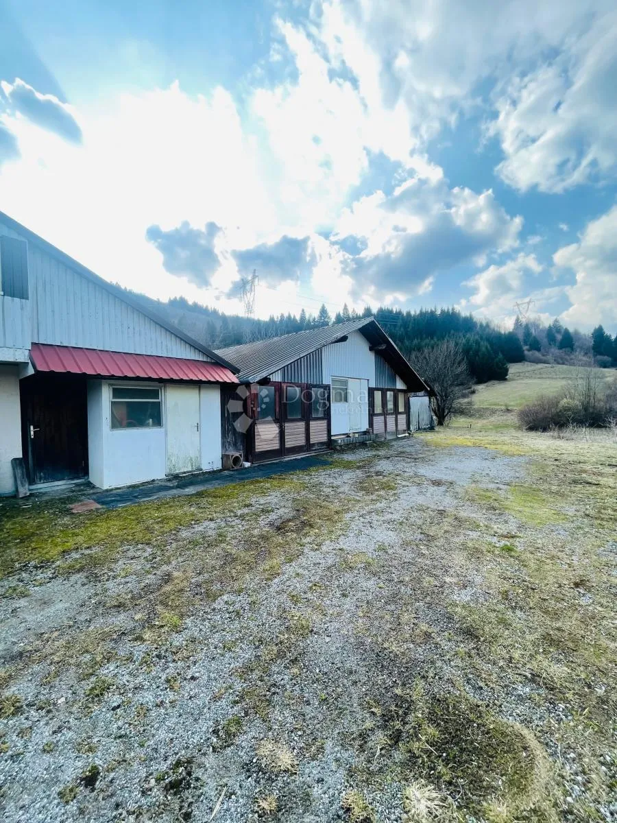 kuća u sungeru sa velikim potencijalom - slika 35