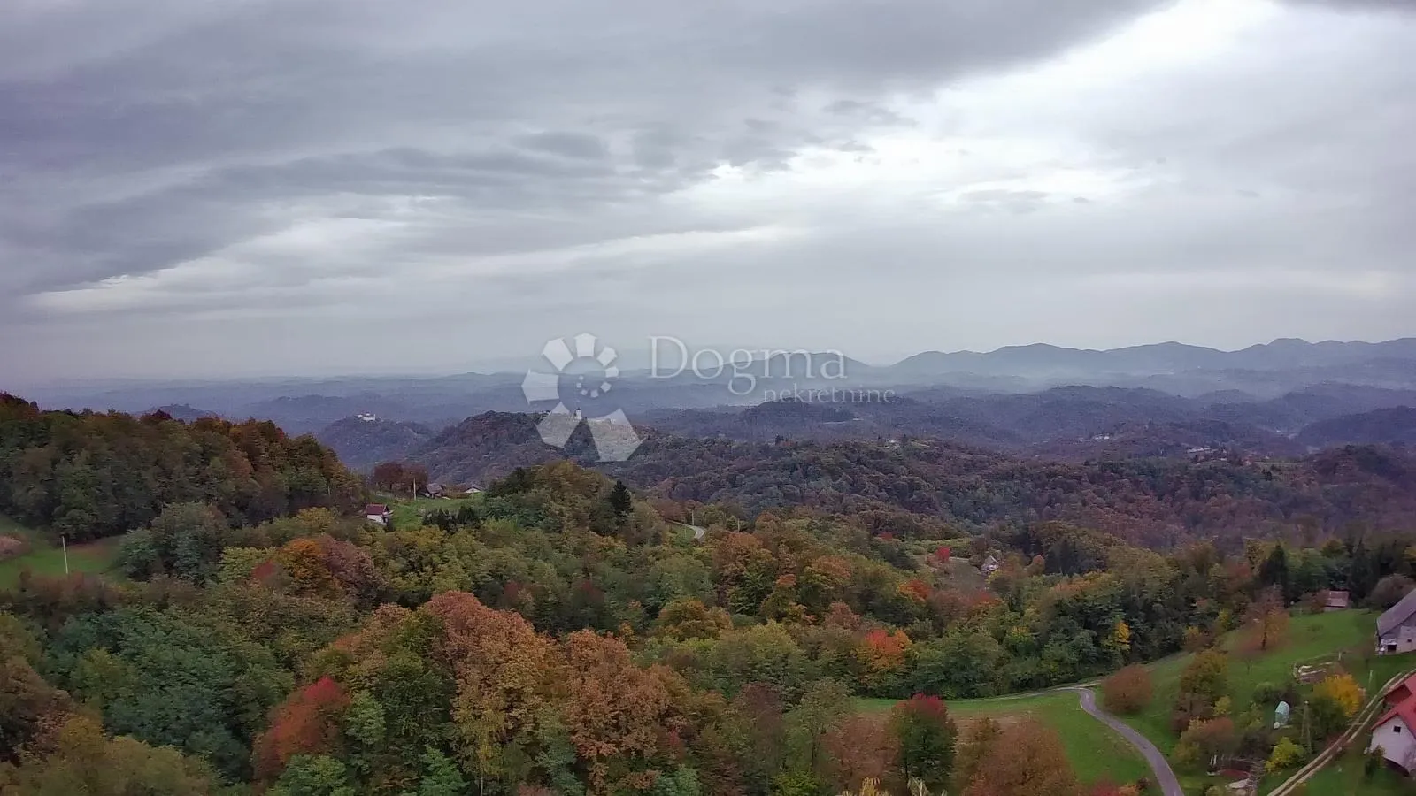 izvanredna prilika za kupnjom posjeda od 125.634m² nadomak slovenije! - slika 3