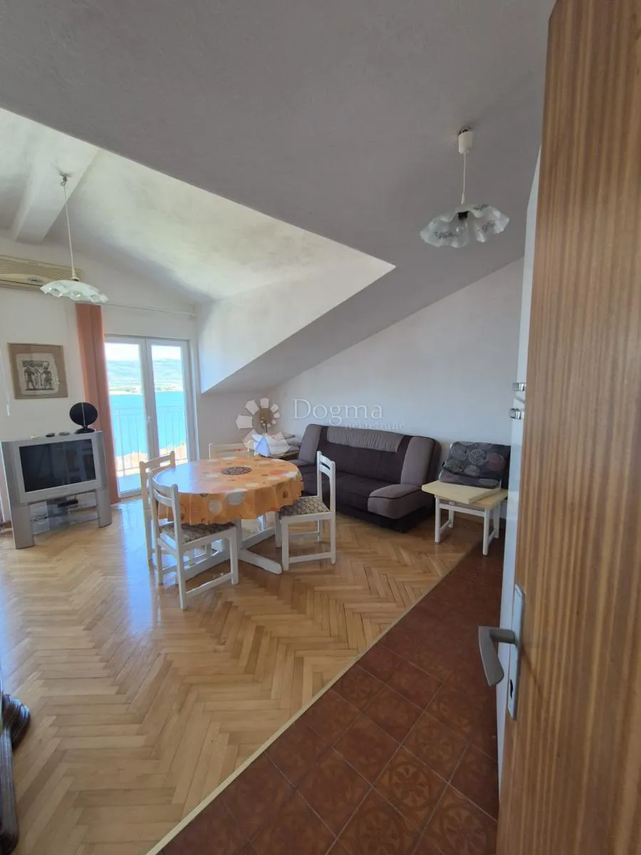 prostrana apartmanska kuća sa panoramskim pogledom na more - slika 41