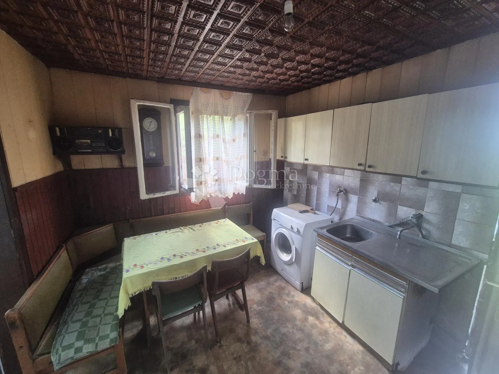 kuća za adaptaciju na 2.420m² zemljišta nadomak slovenije - slika 8