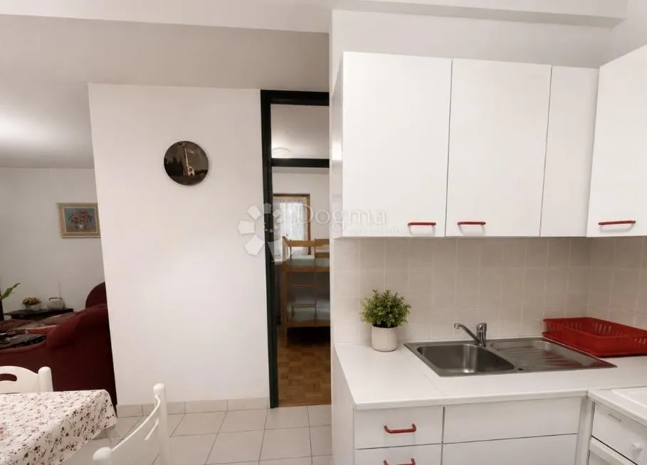 apartman/ 2s+db/ crikvenica - slika 4