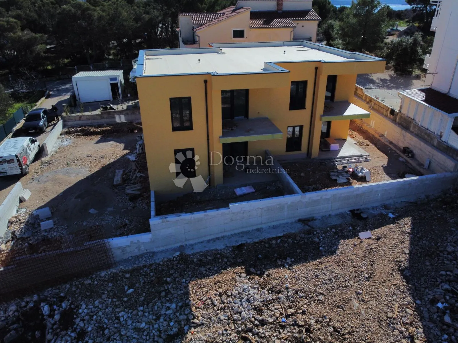 brodarica- prilika! novogradnja s pogledom - slika 5