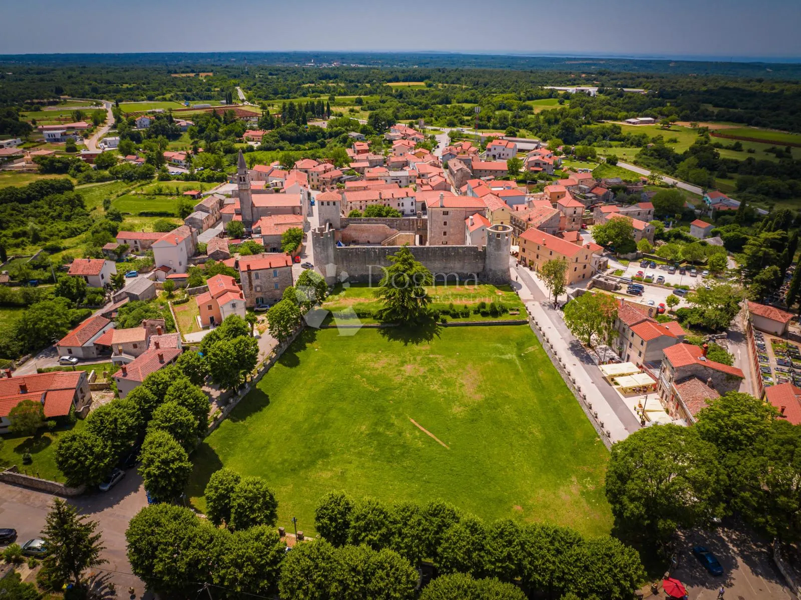 ekskluzivna parcela 845 m² za vrhunsku vilu u svetvinčentu! - slika 3