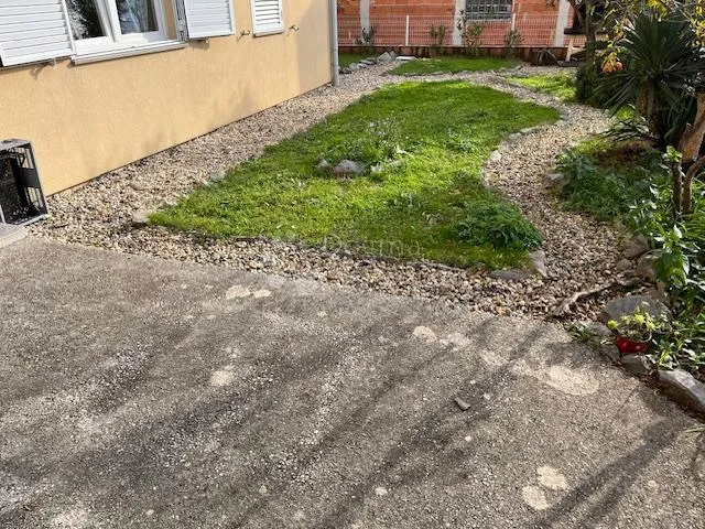 crikvenica,stan sa okućnicom s pogledom na more! - slika 17