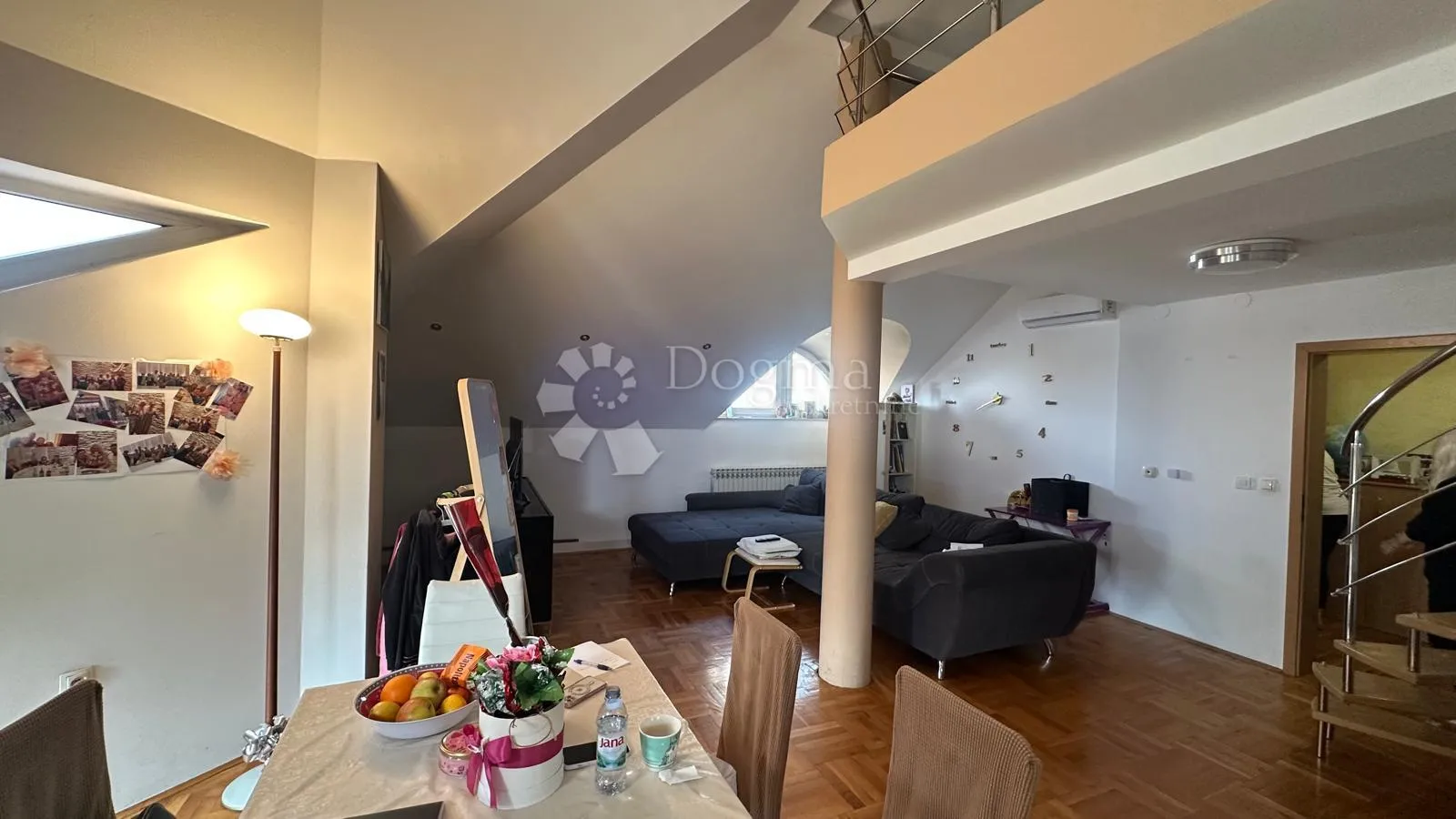 prodaja kuće, sesvete, 252m2 - slika 10