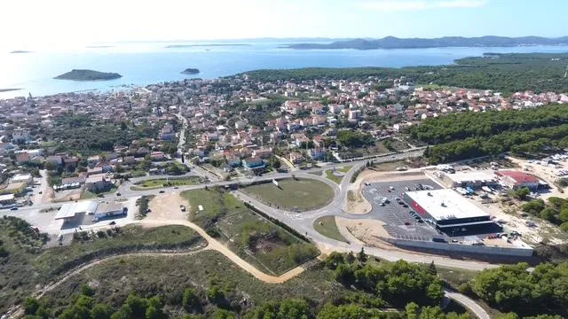 zemljište za komercijalnu gradnju - slika 3