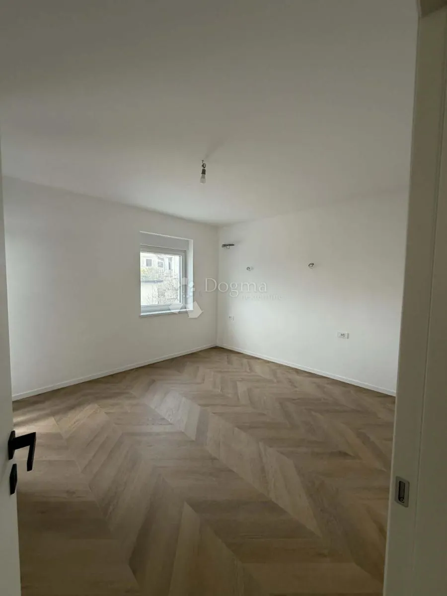 moderan, izuzetno prostran stan 110m² – kostrena - slika 6