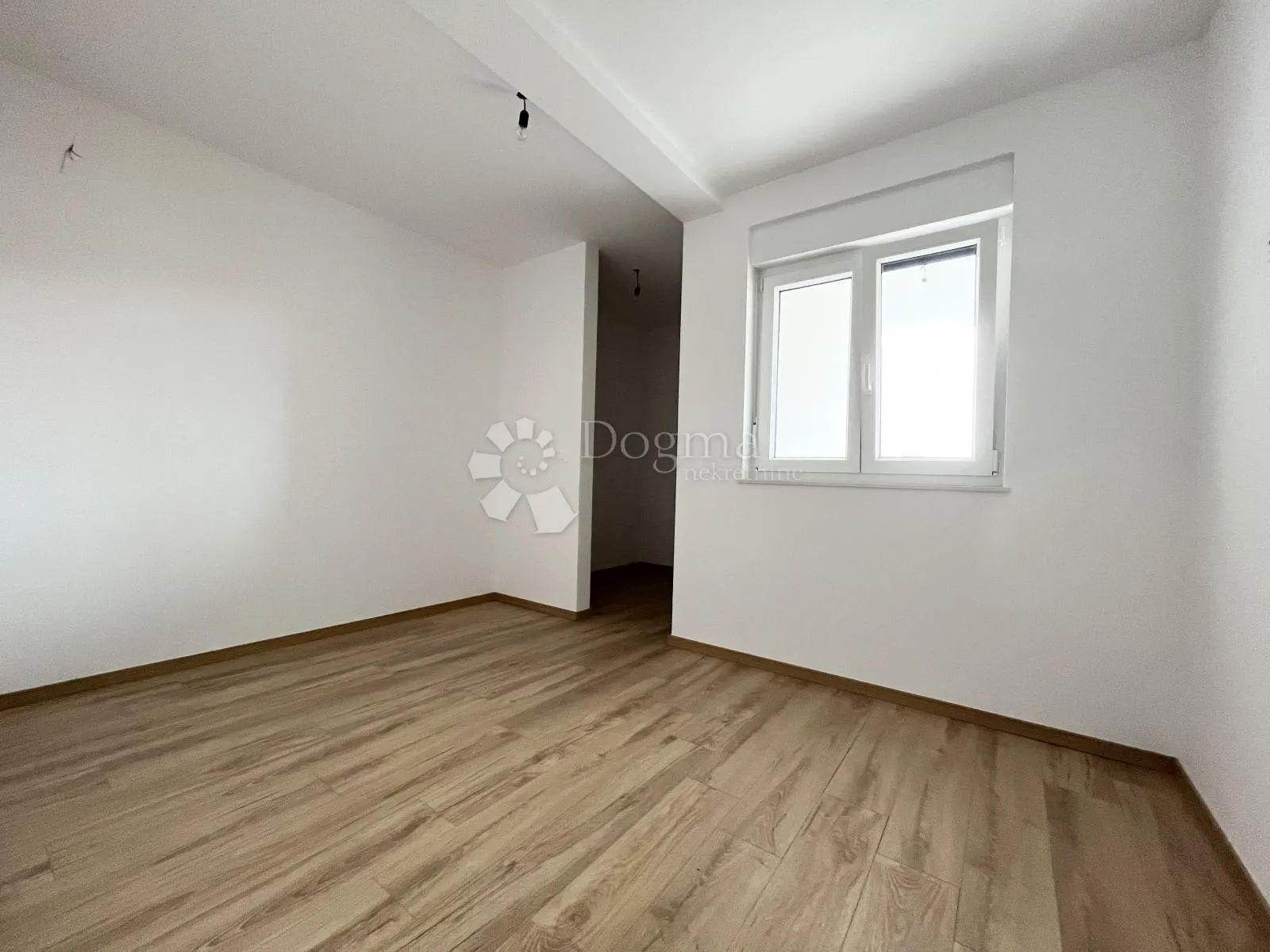 novigrad, novogradnja na top lokaciji - slika 3