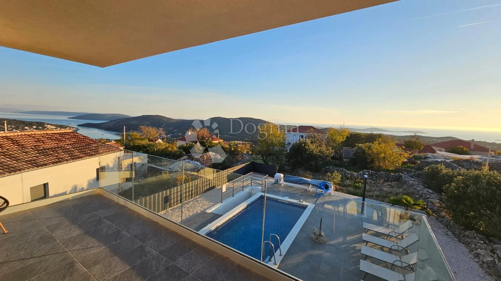 vila marina vinišče 180 m2 - slika 11