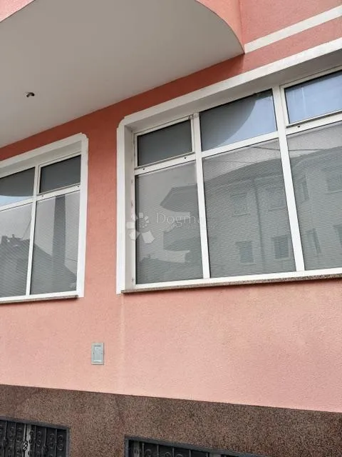 veliki poslovni prostor - slika 3