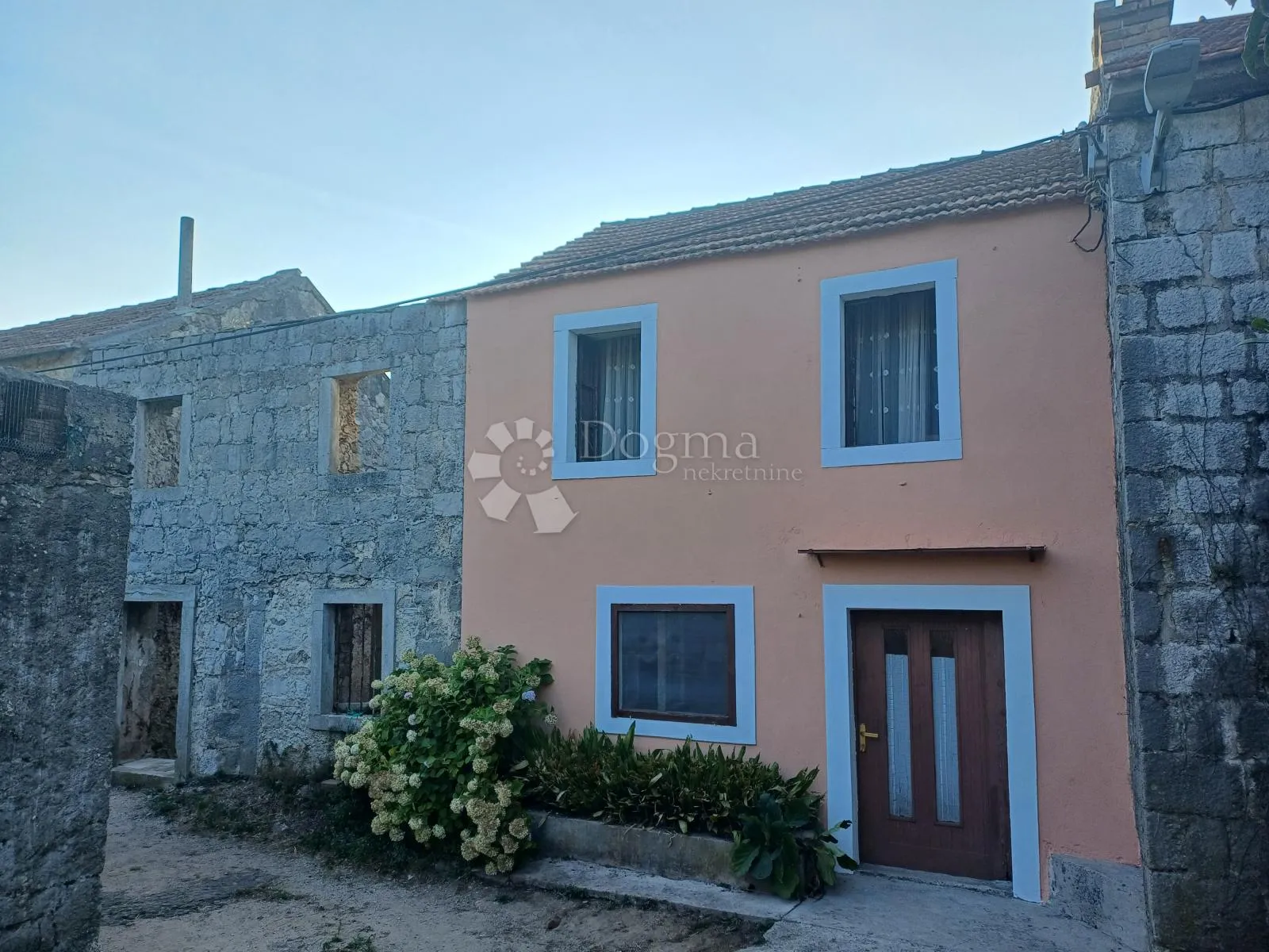 kuća u donjoj bandi, pelješac - slika 2