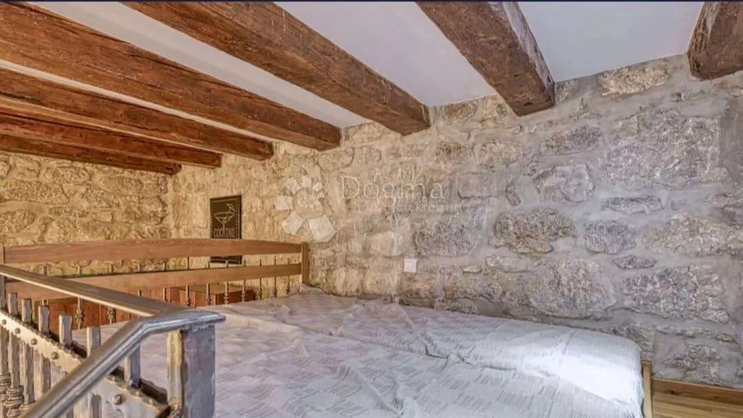stan sa dva apartmana u matuljima - slika 16
