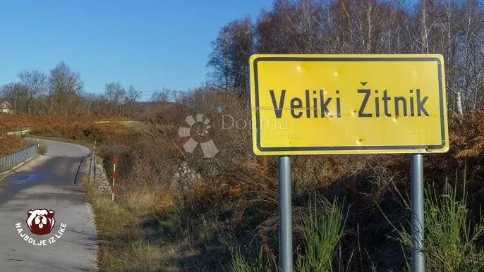 Zemlište U Netaknutoj Prirodi - Veliki Žitnik (gospić) Prilika - Veliki Žitnik, Gospić