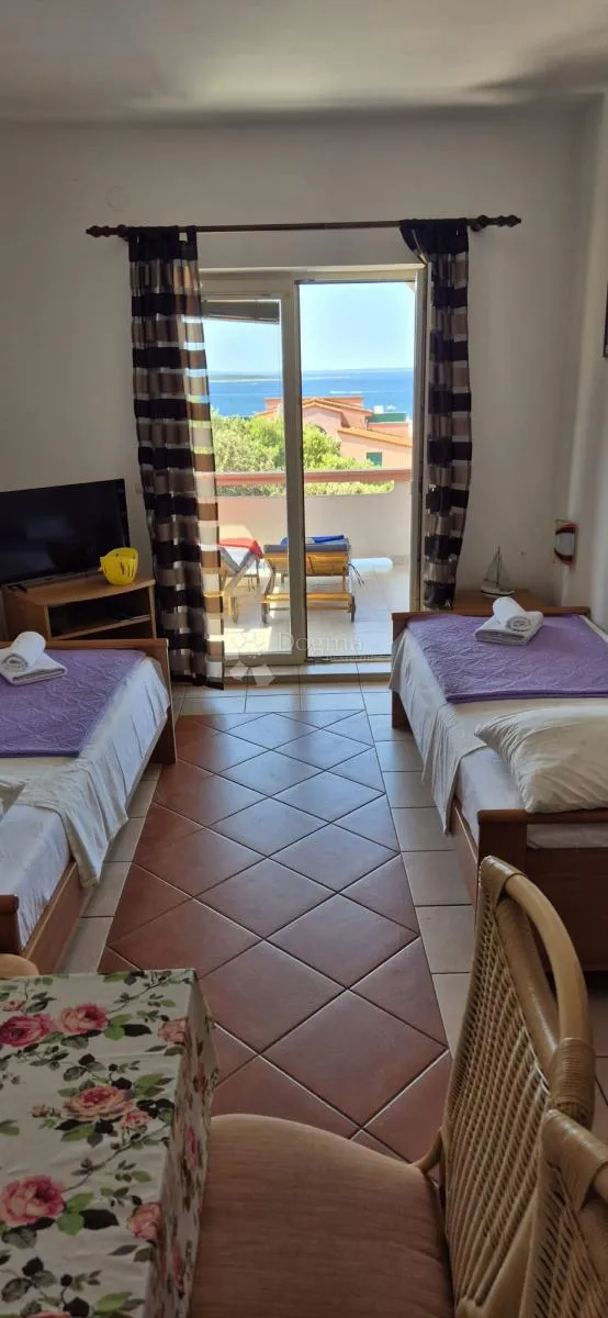 odlična apartmanska kuća u mandrama - slika 5