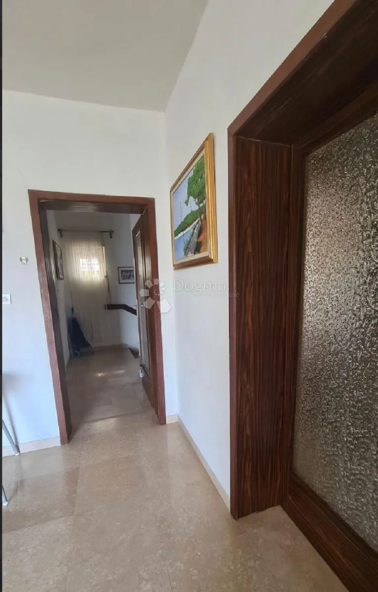 kuća 80m od mora, sutivan, brač - slika 3