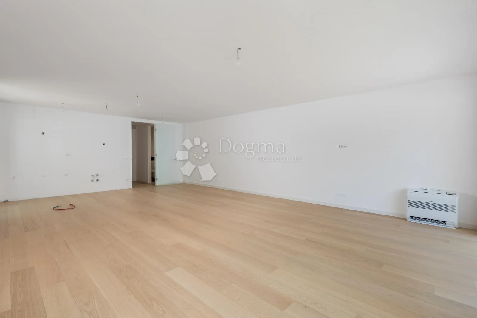 opatija centar stan 134 m2 - slika 20