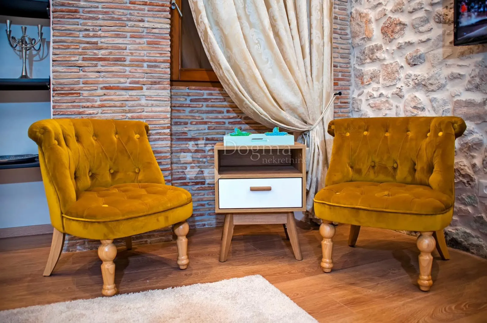 prilika! jednosoban stan 40 m² u centru rovinja - slika 2