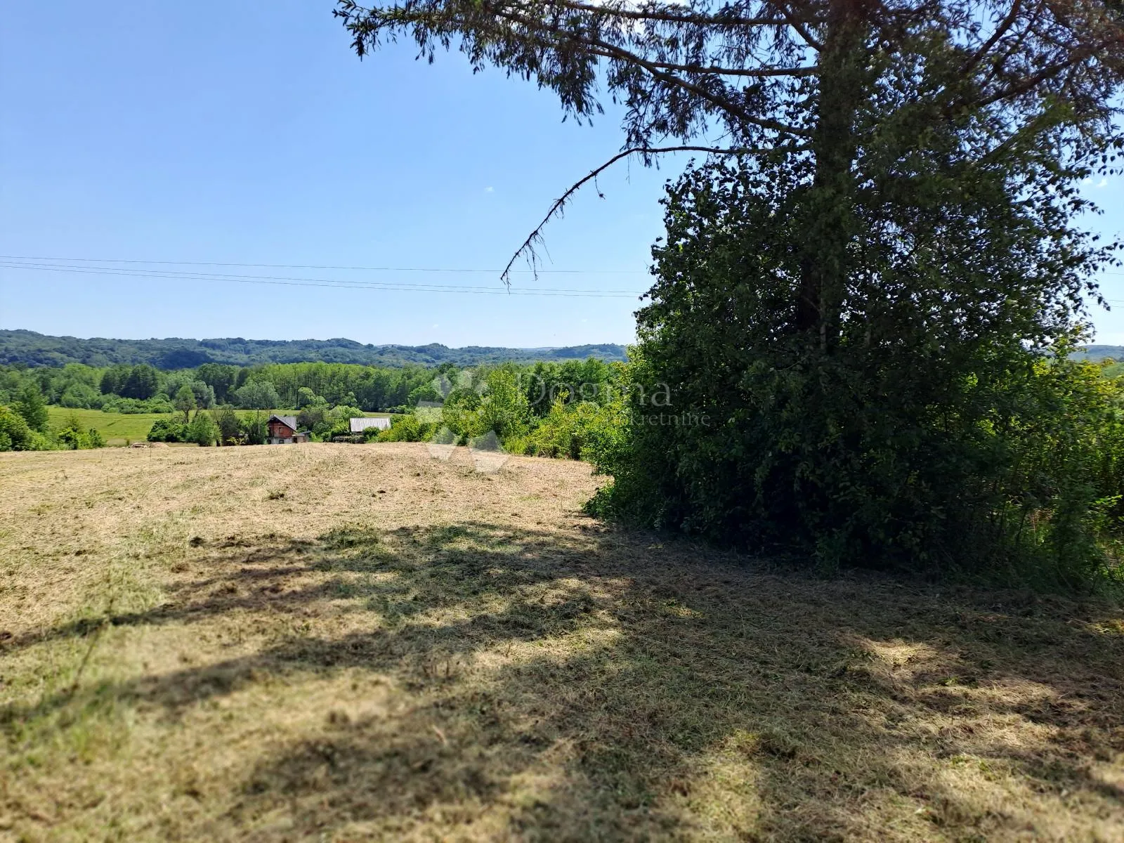 zemljište u blizini 2 kupališta s projektom - slika 6
