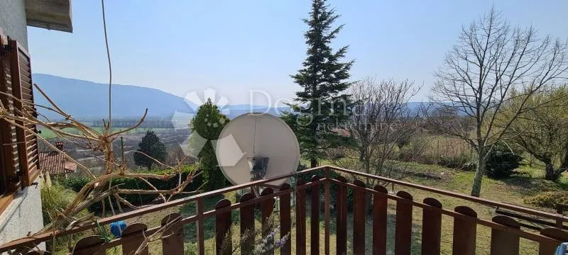 kuća sa 2 stana i prostranom građevinskom okućnicom - slika 26