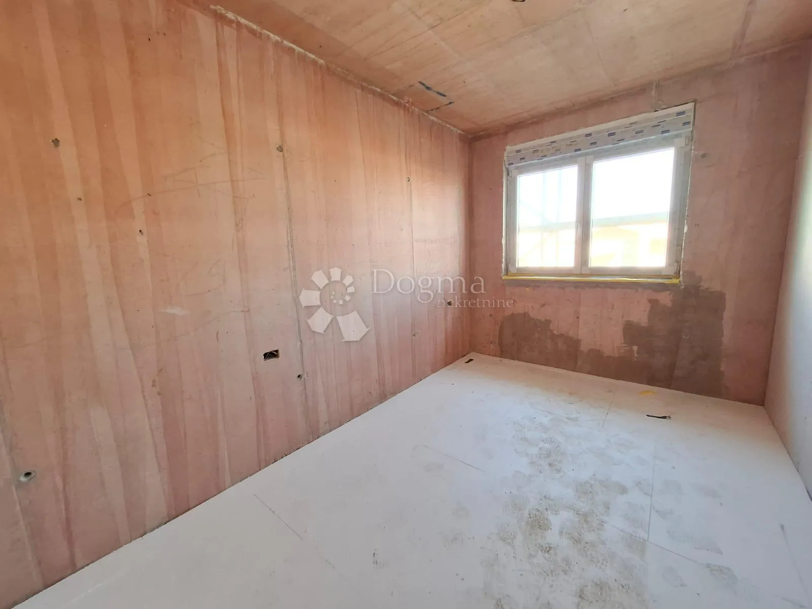 stan na 2..katu sa 3ss+db 800m od mora - slika 5