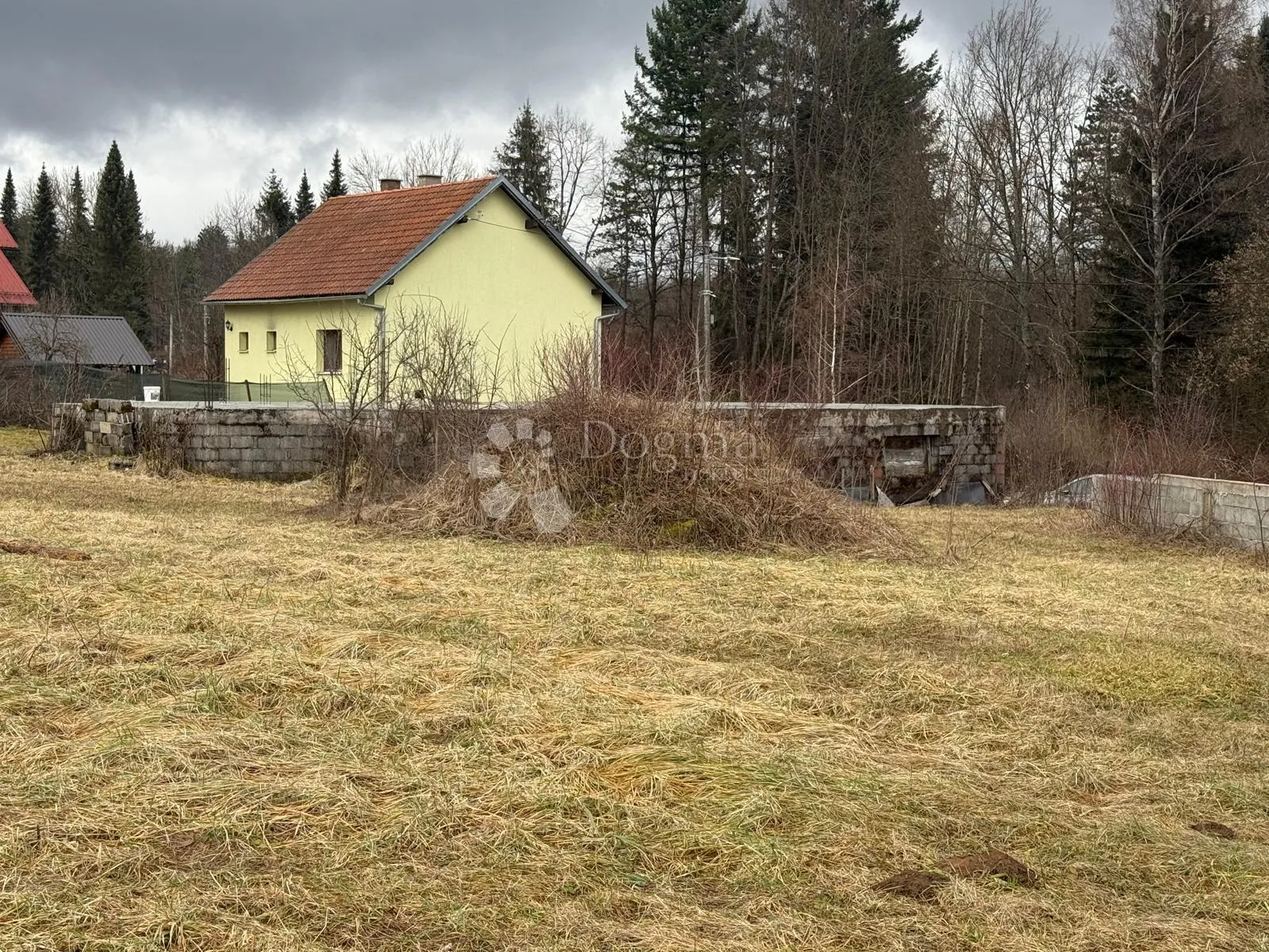 Zemljište Projekt Građevinska Poslo Stambena Zgrada - Gospić