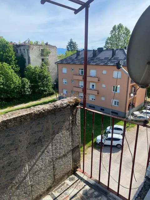 stan lički osik gospić - slika 16