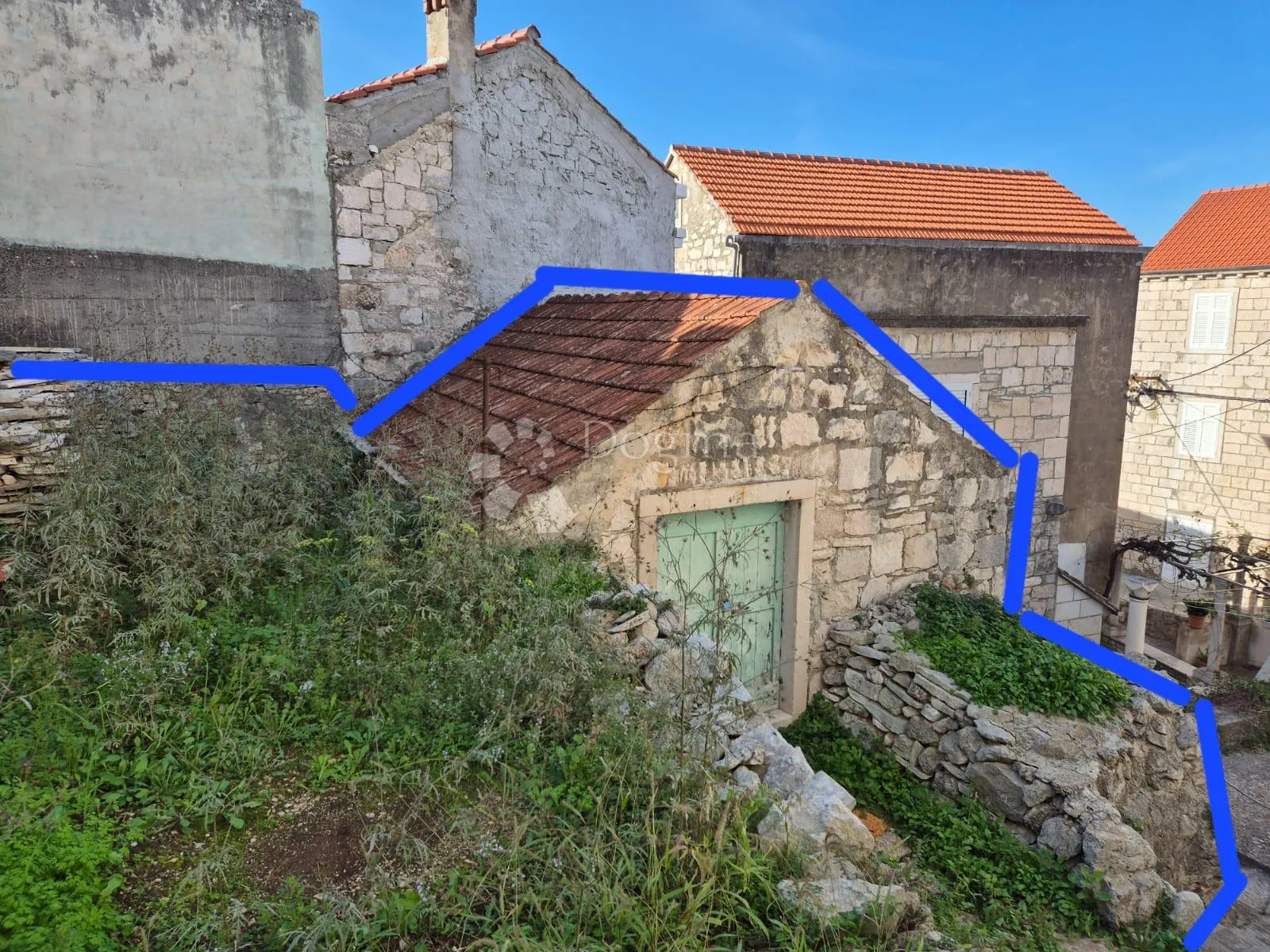 predivna starina u centru mjesta 70m do plaže - slika 4