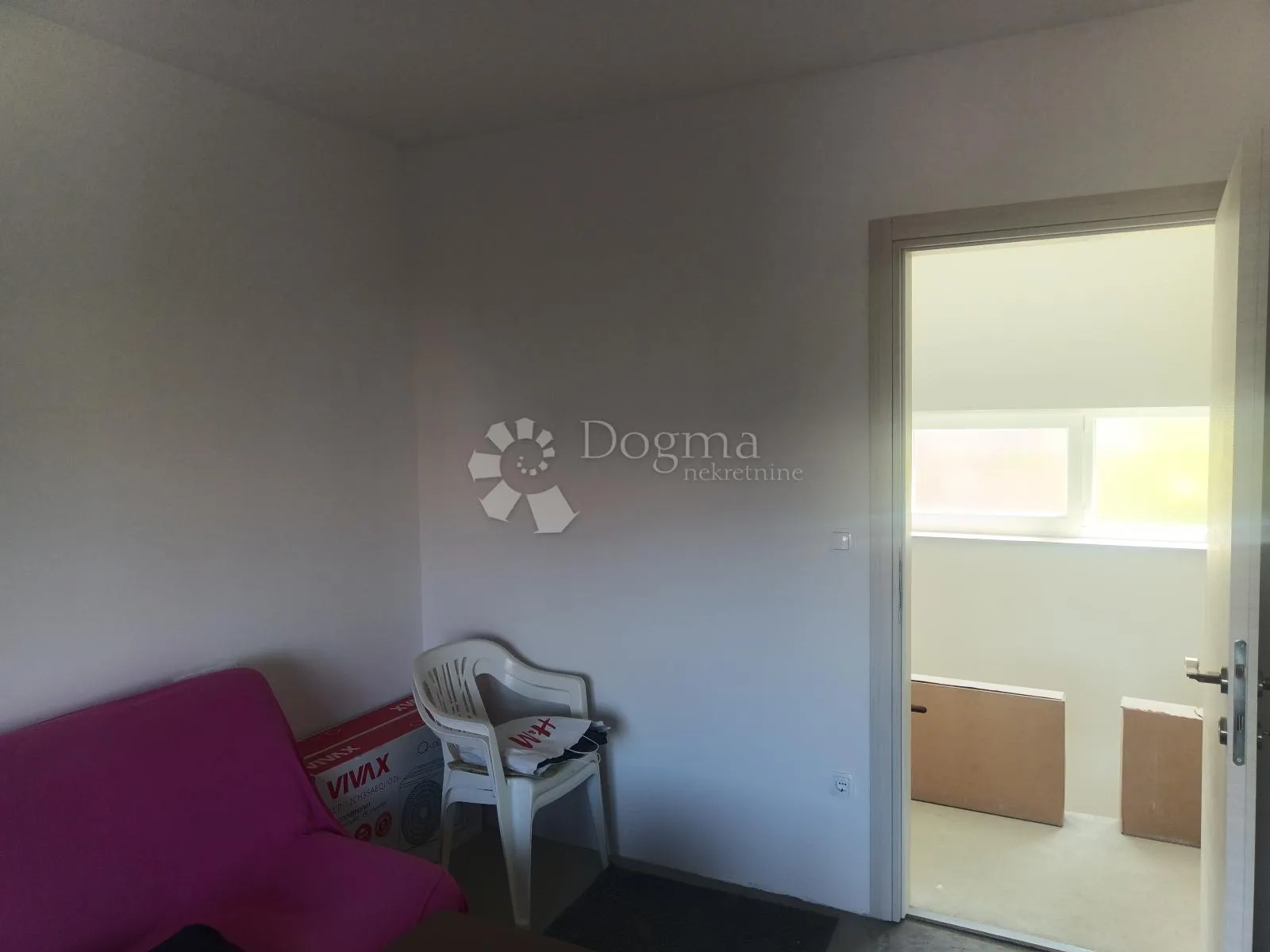 centar - 214,30m2 - slika 23