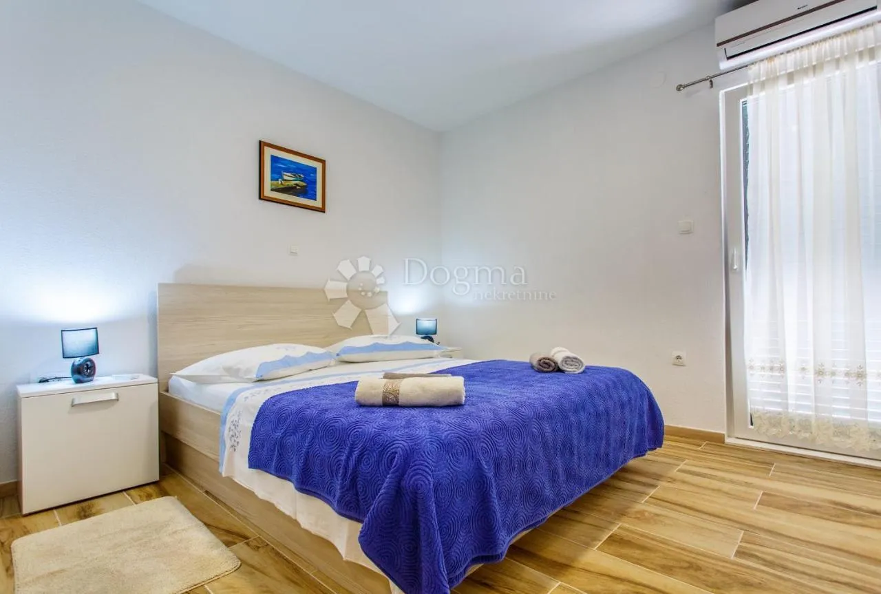 samo u dogmi! hvar, 10m od plaže, prekrasna kuća sa 4 apartmana - slika 28
