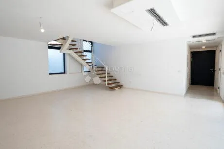 ekskluzivan duplex s bazenom, 100 m od mora - slika 31