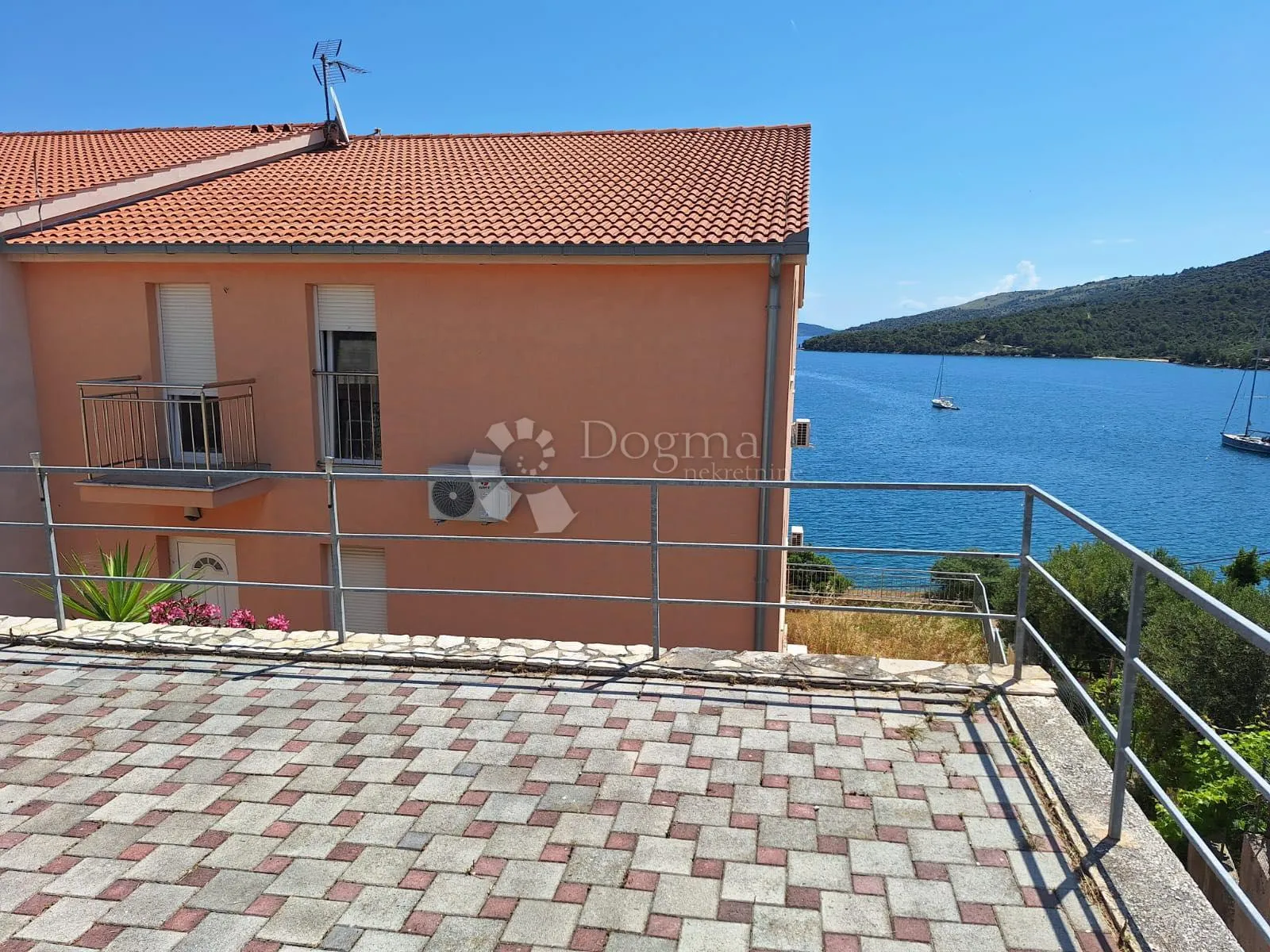 apartman prvi red do mora, marina - slika 5
