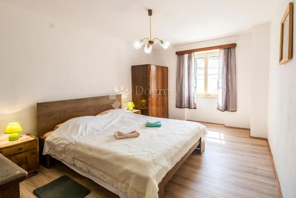 prilika dvojna kuća marčana - istra - slika 21