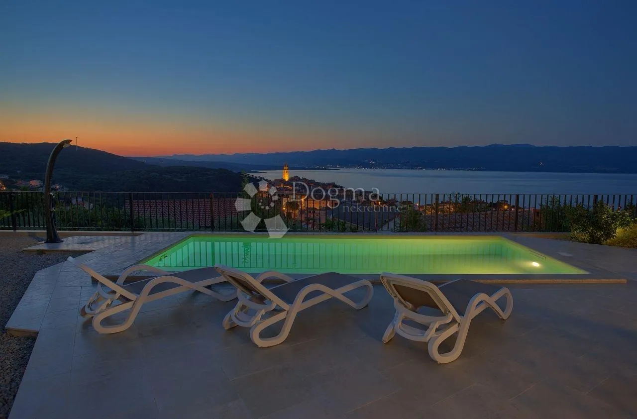 vrbnik, krk – kuća s očaravajućim panoramskim pogledom na more - slika 21