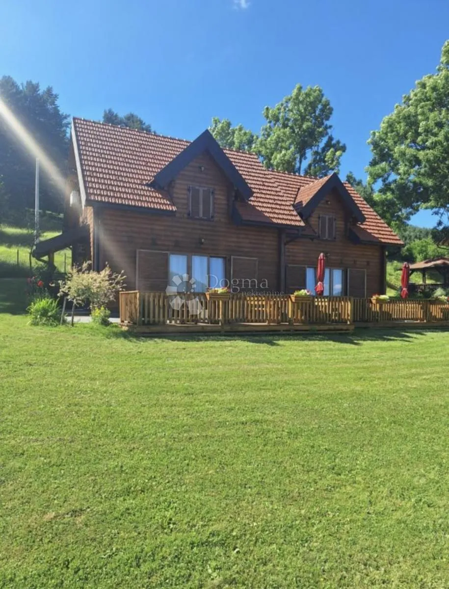 resort u srcu like nadomak plitvica - uhodan posao !!! - slika 38