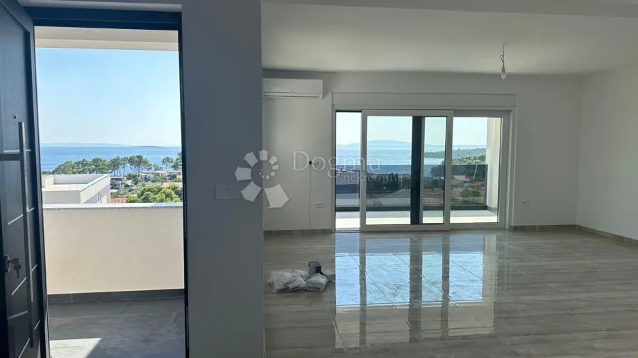urbana vila novogradnja na rabu - slika 3